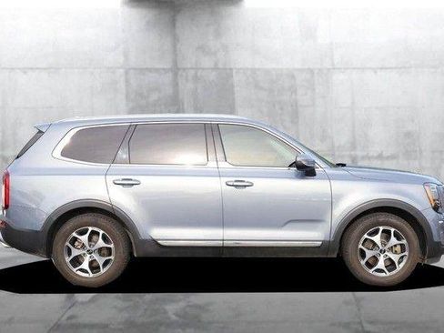 Used 2020 Kia Telluride EX w/ Towing Package AWD/4WD image 5