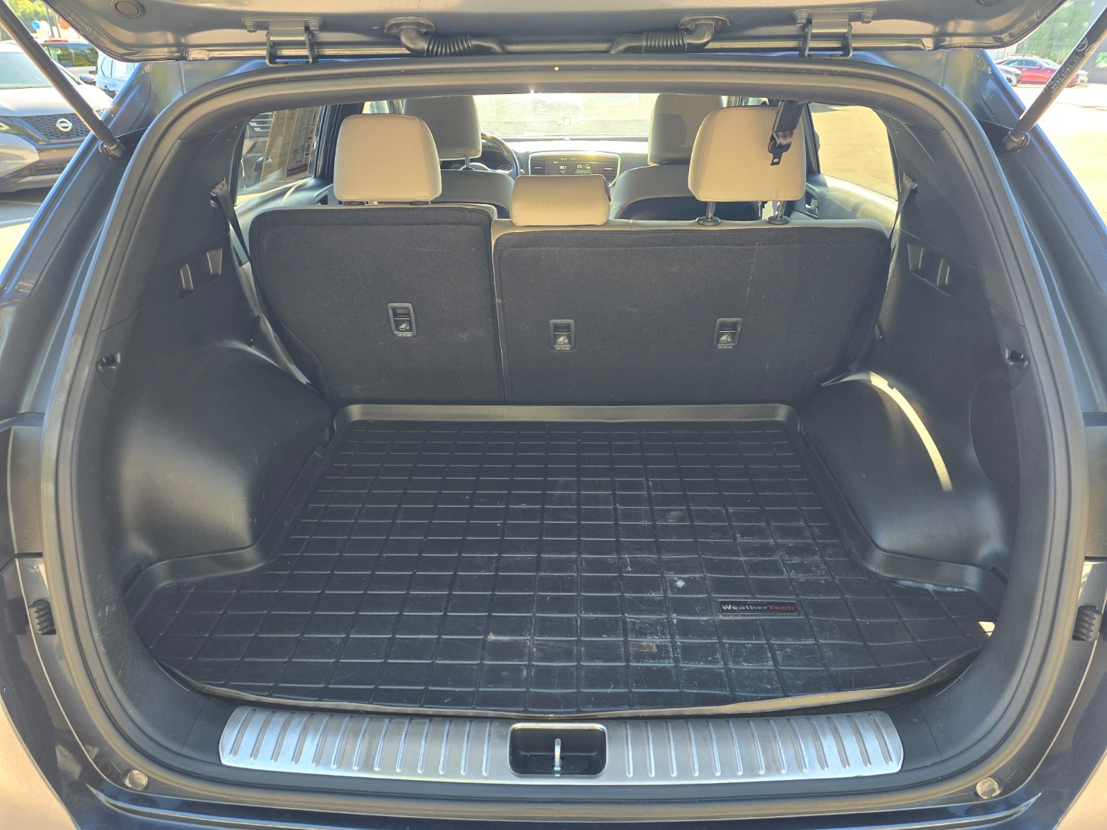 Used 2022 Kia Sportage Nightfall Edition w/ Nighfall AWD Premium Package image 26