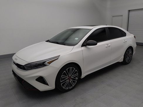 Used 2022 Kia Forte GT w/ GT2 Package image 2
