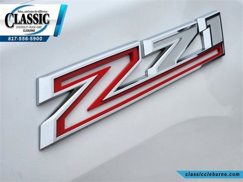 Used 2025 Chevrolet Silverado 2500 Custom w/ Custom Value Package image 15