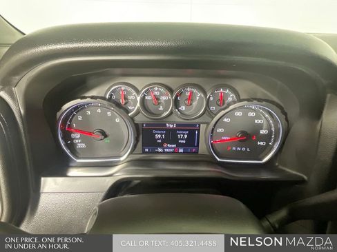 Used 2021 Chevrolet Silverado 1500 LT AWD/4WD image 46