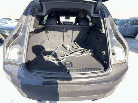 Used 2024 BMW iX xDrive50 w/ Premium Package AWD/4WD image 4