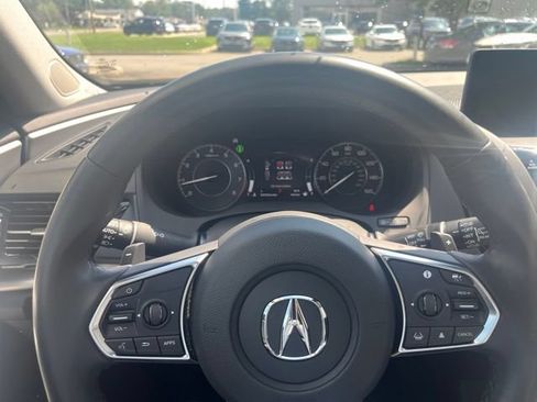 Used 2024 Acura RDX SH-AWD w/ Technology Package image 45