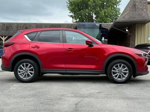 Used 2022 MAZDA CX-5 AWD 2.5 S w/ Select Package image 6