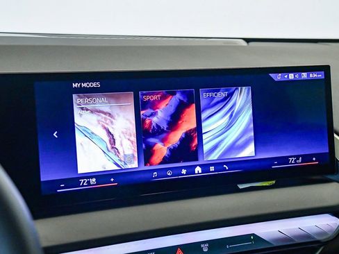 Used 2025 BMW X3 xDrive30i w/ Convenience Package image 25