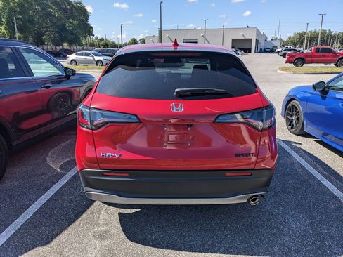 Used 2024 Honda HR-V Sport image 19
