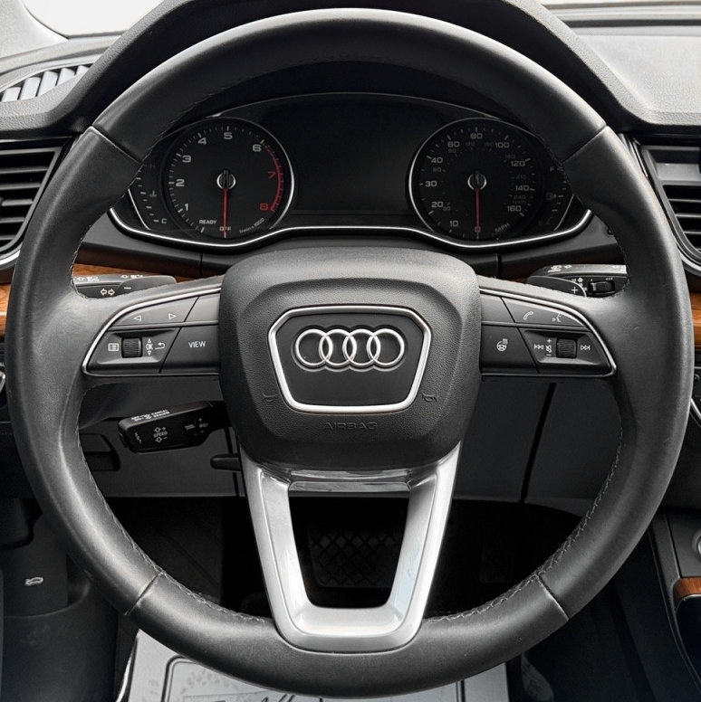Used 2023 Audi Q5 2.0T Premium w/ Convenience Package AWD/4WD image 18