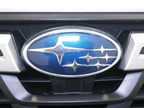 Used 2023 Subaru Crosstrek 2.0i Premium image 12