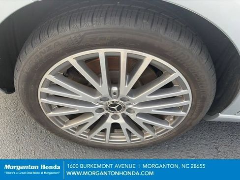 Used 2025 Mercedes-Benz CLA 250 4MATIC image 13
