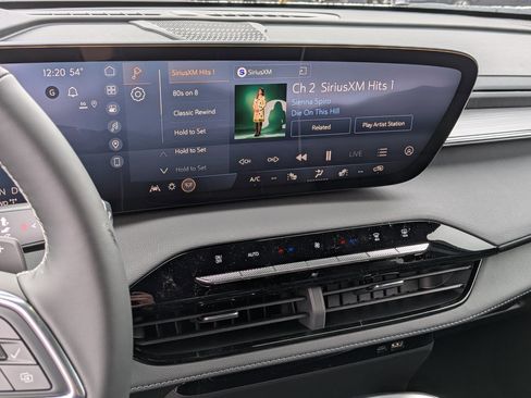 New 2026 Buick Enclave Preferred image 12