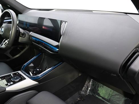 Used 2025 BMW X3 xDrive30i AWD/4WD image 15