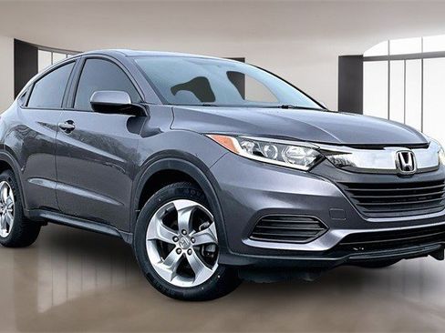Certified 2019 Honda HR-V LX image 3
