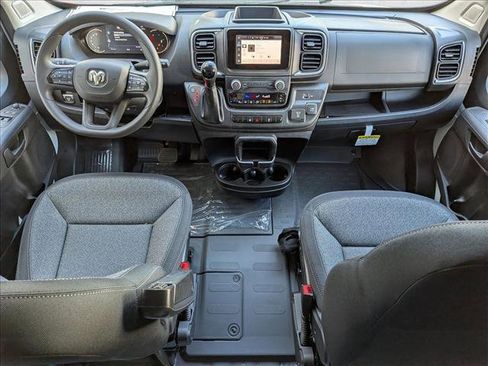 New 2026 RAM ProMaster 2500 w/ Quick Order Package 22G SLT image 15