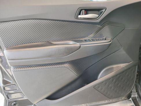 Used 2019 Toyota C-HR LE image 24