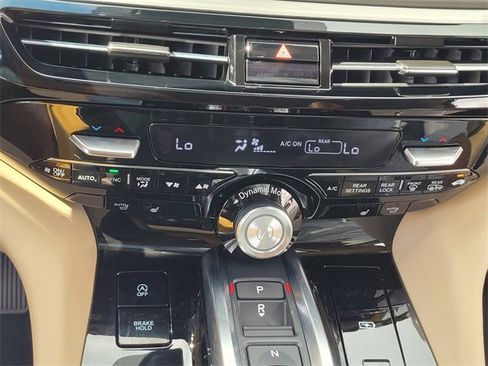 Certified 2025 Acura MDX w/ Technology Package image 23