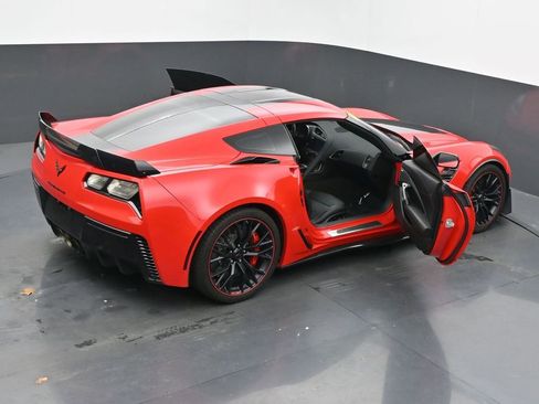 Used 2017 Chevrolet Corvette Z06 w/ Z07 Performance Package image 61