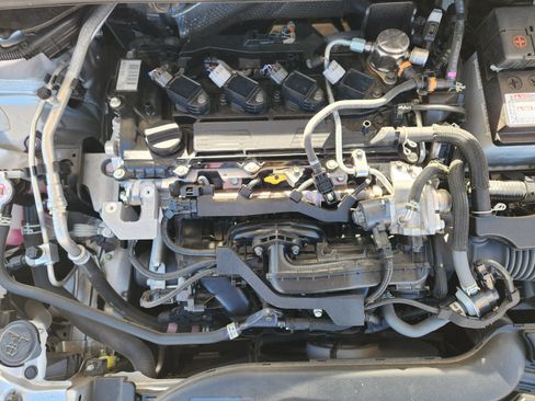 Used 2024 Toyota Corolla SE image 30