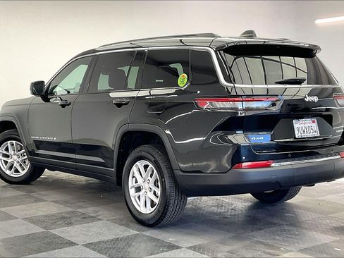 Used 2025 Jeep Grand Cherokee L Laredo w/ Luxury Tech Group I AWD/4WD image 10