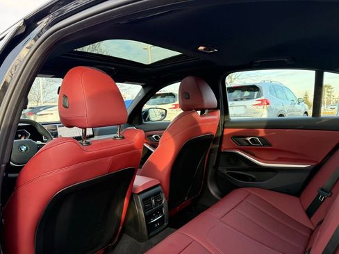 Used 2025 BMW 330i xDrive Sedan w/ Convenience Package image 16