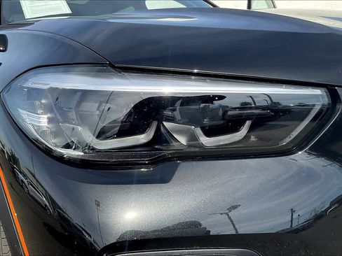 Used 2023 BMW X5 sDrive40i w/ Premium Package image 32