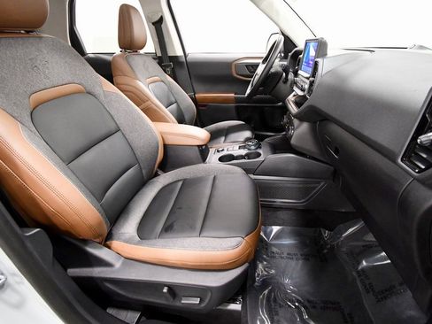 Used 2024 Ford Bronco Sport Outer Banks w/ Tech Package image 18