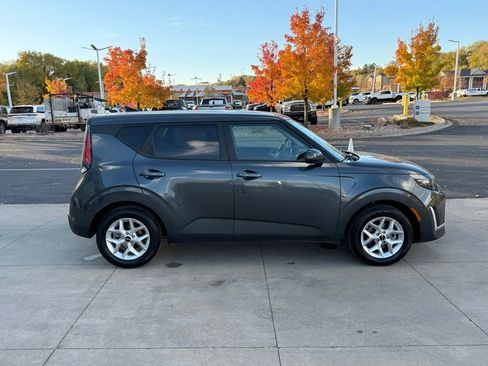 Used 2024 Kia Soul LX w/ Option Group 015 image 7