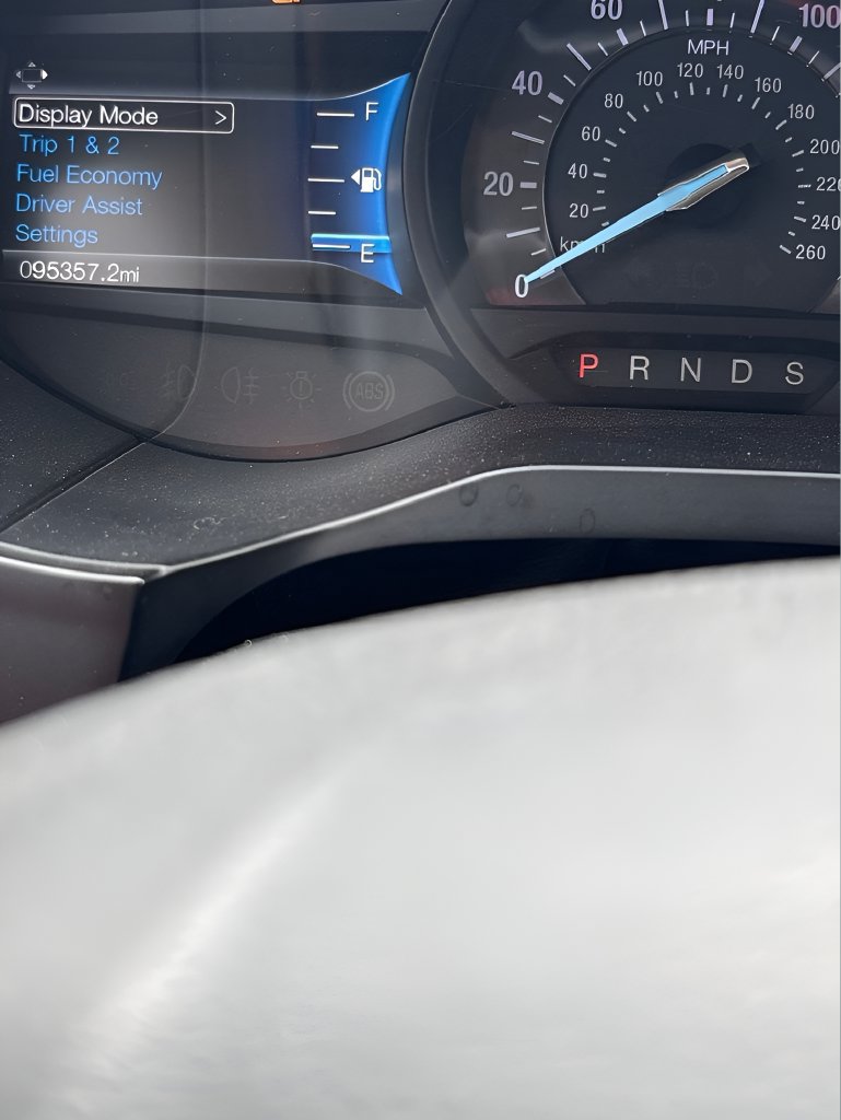 Used 2018 Ford Edge SEL w/ Equipment Group 201A FWD image 25