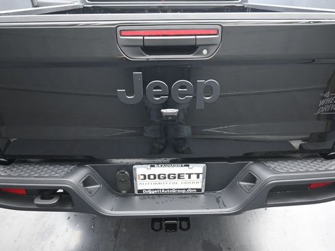 New 2026 Jeep Gladiator Willys image 16