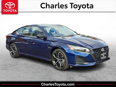 Used 2023 Nissan Altima 2.5 SR