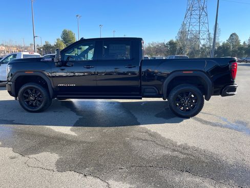 New 2026 GMC Sierra 2500 AT4 w/ Technology Package image 8