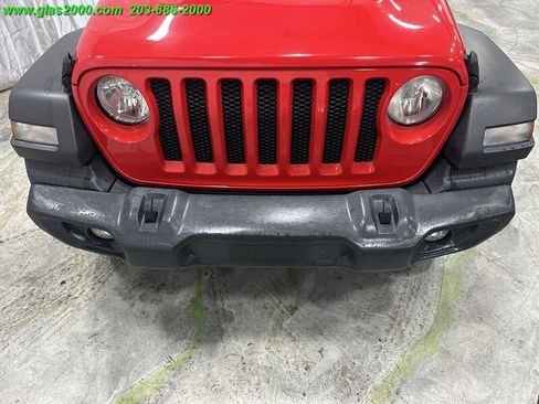 Used 2019 Jeep Wrangler Unlimited Sport S AWD/4WD image 18