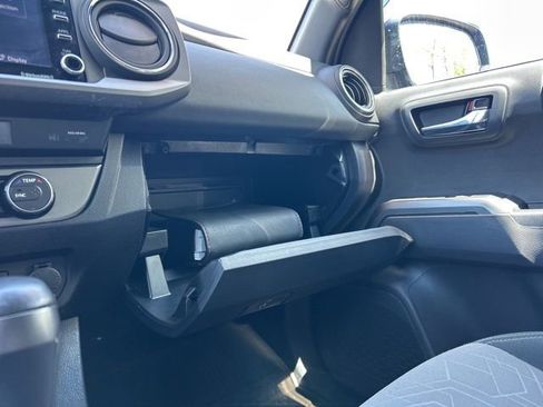 Used 2023 Toyota Tacoma TRD Off-Road w/ Technology Package AWD/4WD image 26