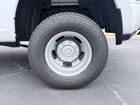 Used 2022 RAM 3500 Tradesman AWD/4WD image 34