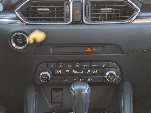 Used 2023 MAZDA CX-5 Carbon Edition image 23