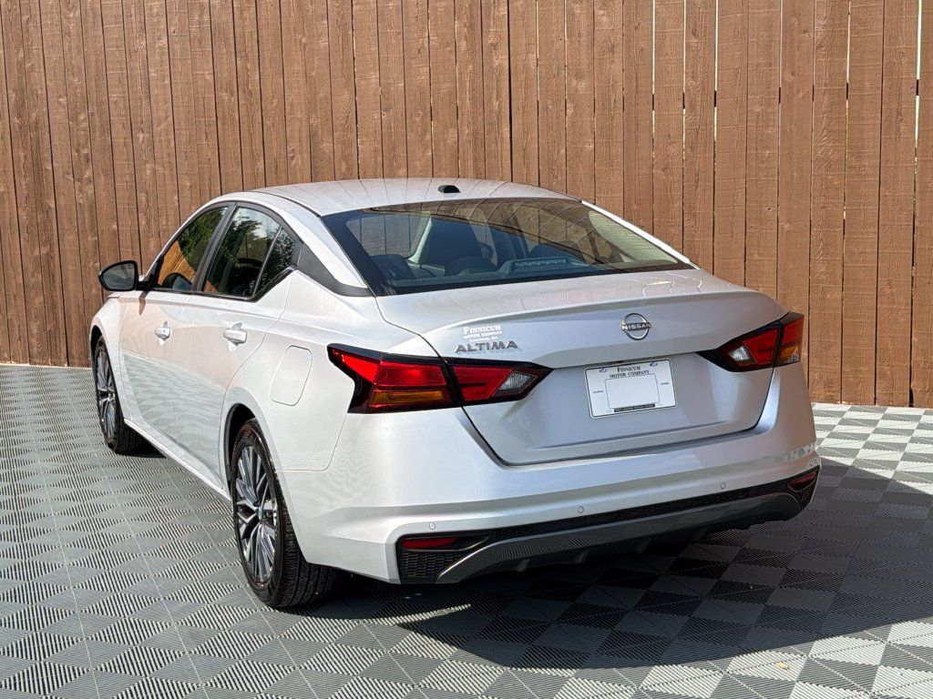 Used 2026 Nissan Altima 2.5 SV FWD image 15