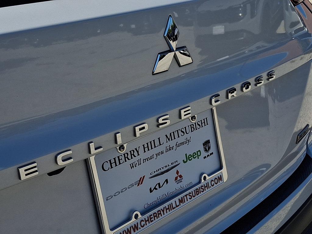 Used 2024 Mitsubishi Eclipse Cross LE AWD/4WD image 17