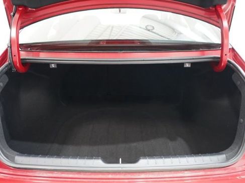 Used 2025 Kia K4 LXS image 32