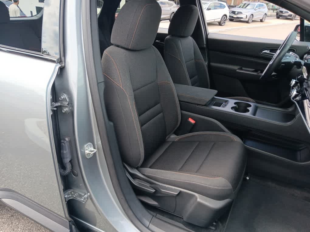 Used 2024 Honda Prologue EX image 17