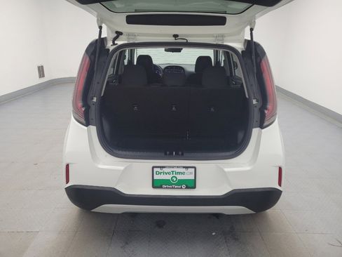 Used 2023 Kia Soul LX w/ LX Technology Package image 29