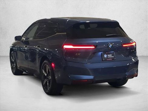 New 2026 BMW iX xDrive60 image 8