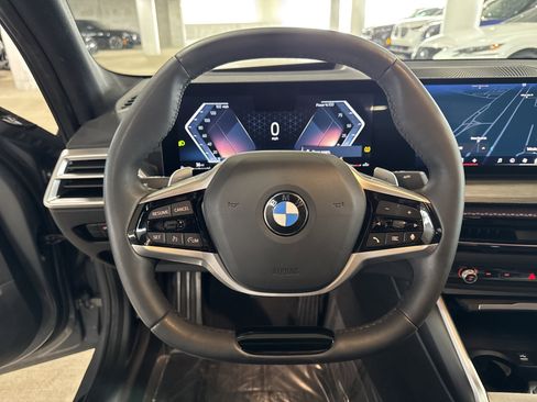 Certified 2025 BMW 330i Sedan image 21
