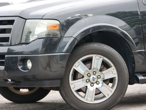 Used 2010 Ford Expedition Limited AWD/4WD image 18