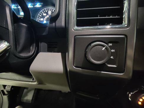 Used 2015 Ford F150 XLT w/ Snow Plow Prep Package image 32