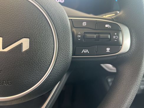 New 2026 Kia K5 LXS FWD image 18