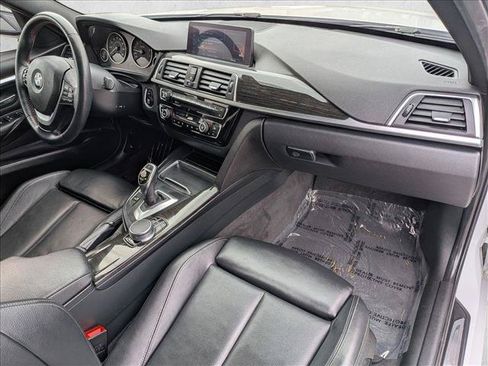 Used 2017 BMW 330i Sedan RWD image 23