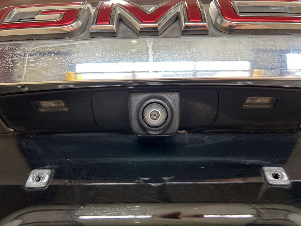 Used 2021 GMC Yukon XL SLT AWD/4WD image 12