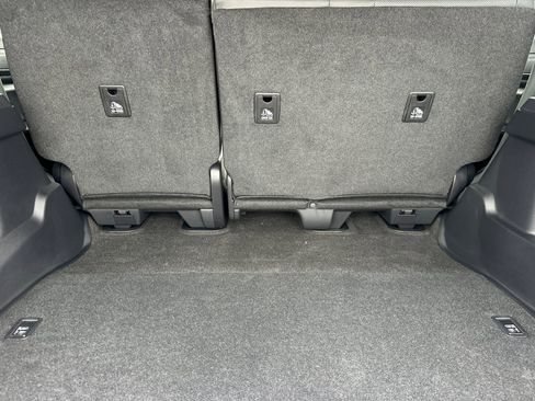 New 2026 Toyota 4Runner SR5 image 13