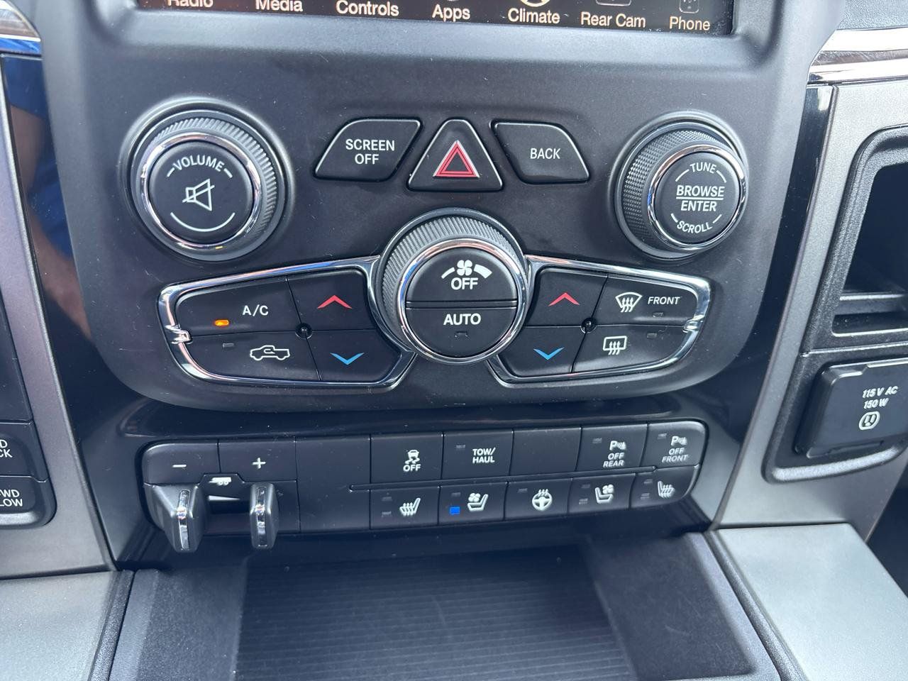 Used 2016 RAM 1500 Sport AWD/4WD image 26