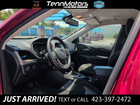 Used 2014 Jeep Cherokee Sport AWD/4WD image 14
