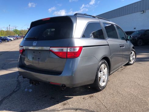 Used 2012 Honda Odyssey LX image 3